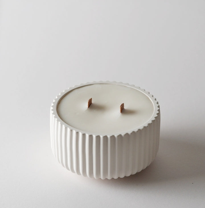 Sandalwood Grand Candle + FREE 250g REFILL