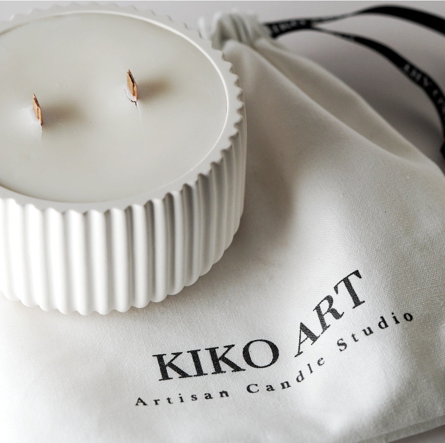 Sandalwood Grand Candle + FREE 250g REFILL