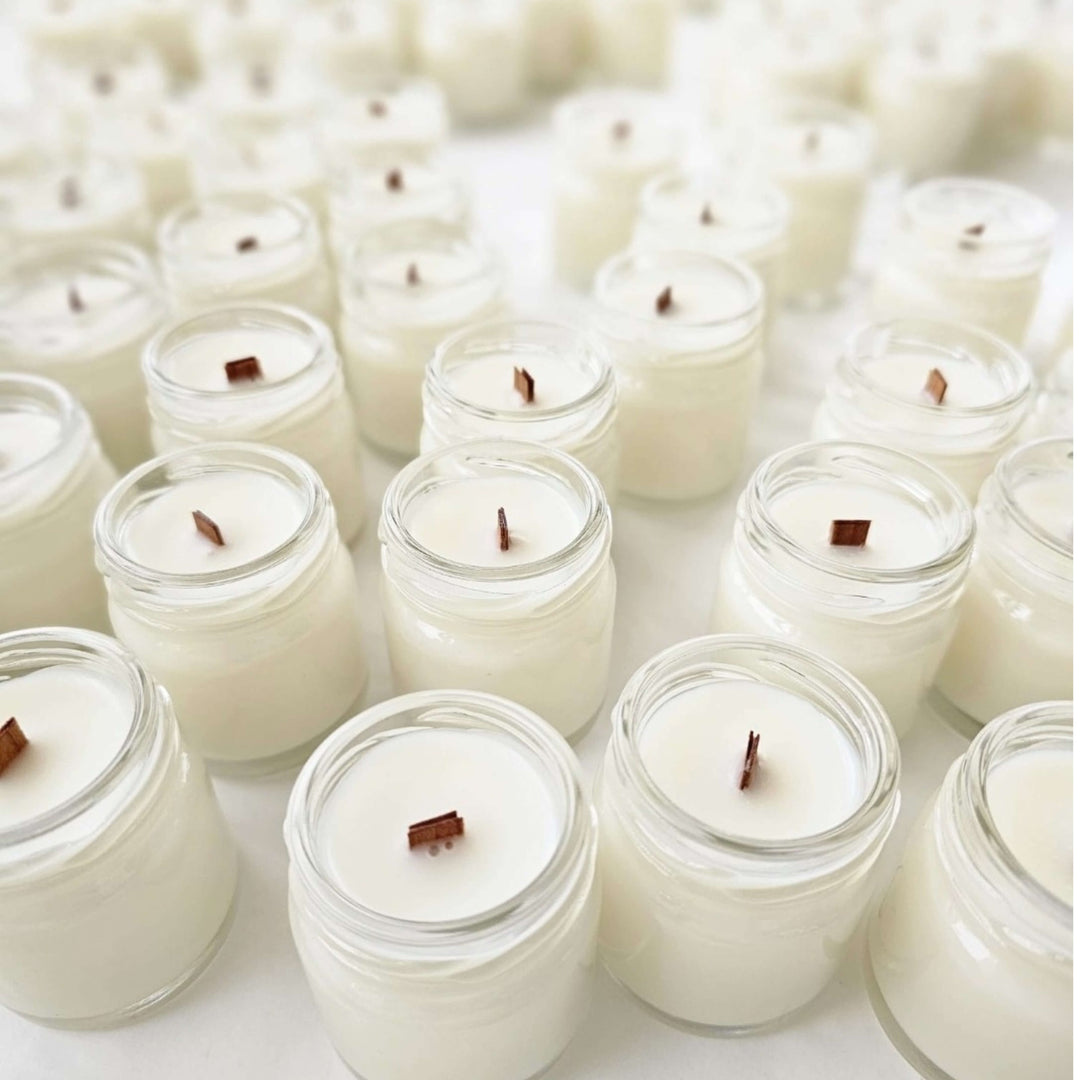 Custom wedding favour candle natural soy wax made by Kiko Art